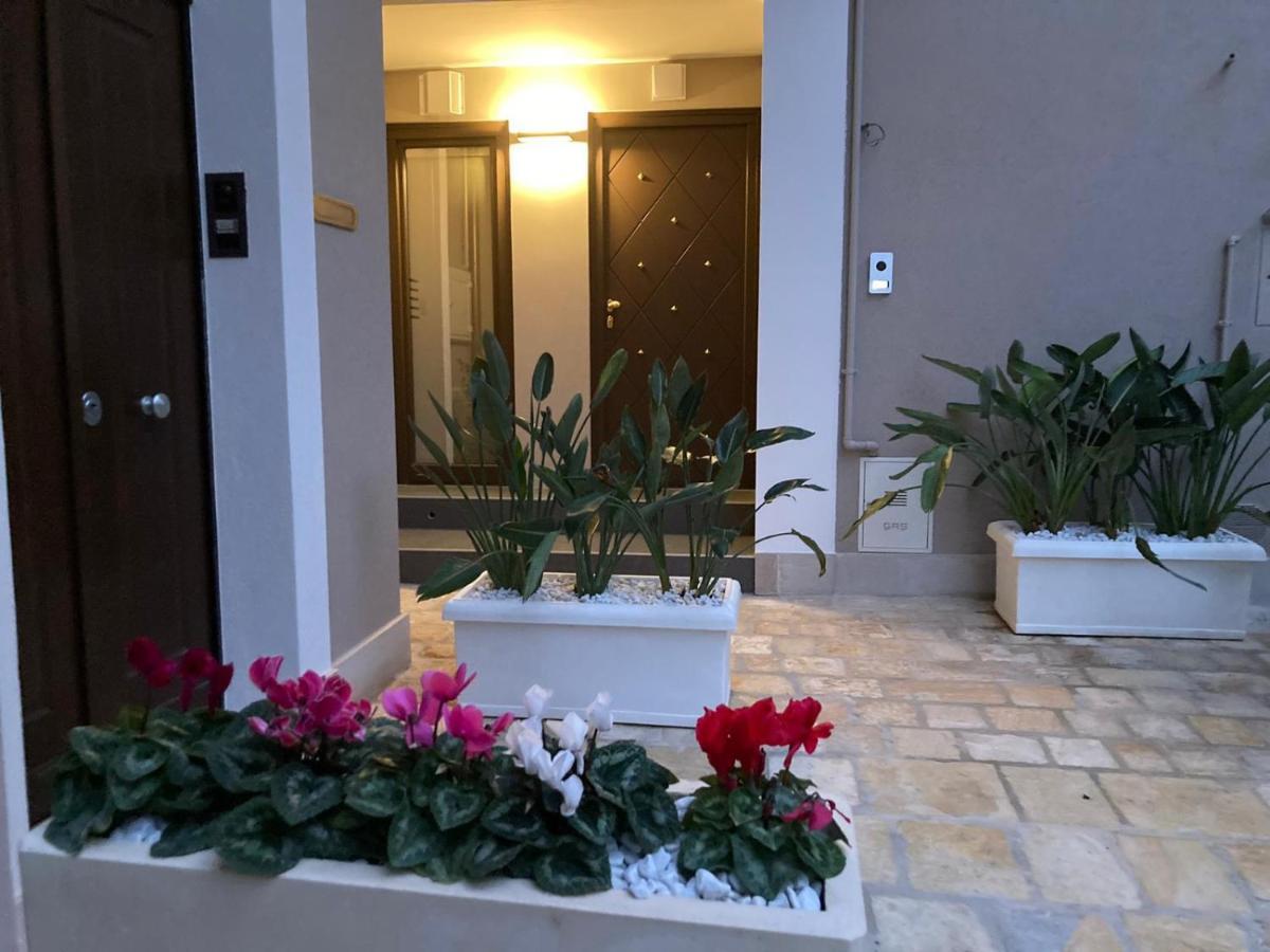 Suite & Spa Via Veneto Monopoli Exterior foto